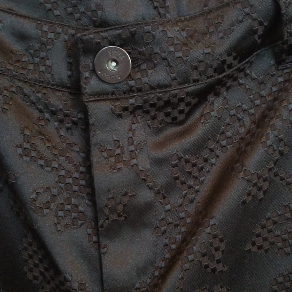 Pants - Picture 2 of 8
